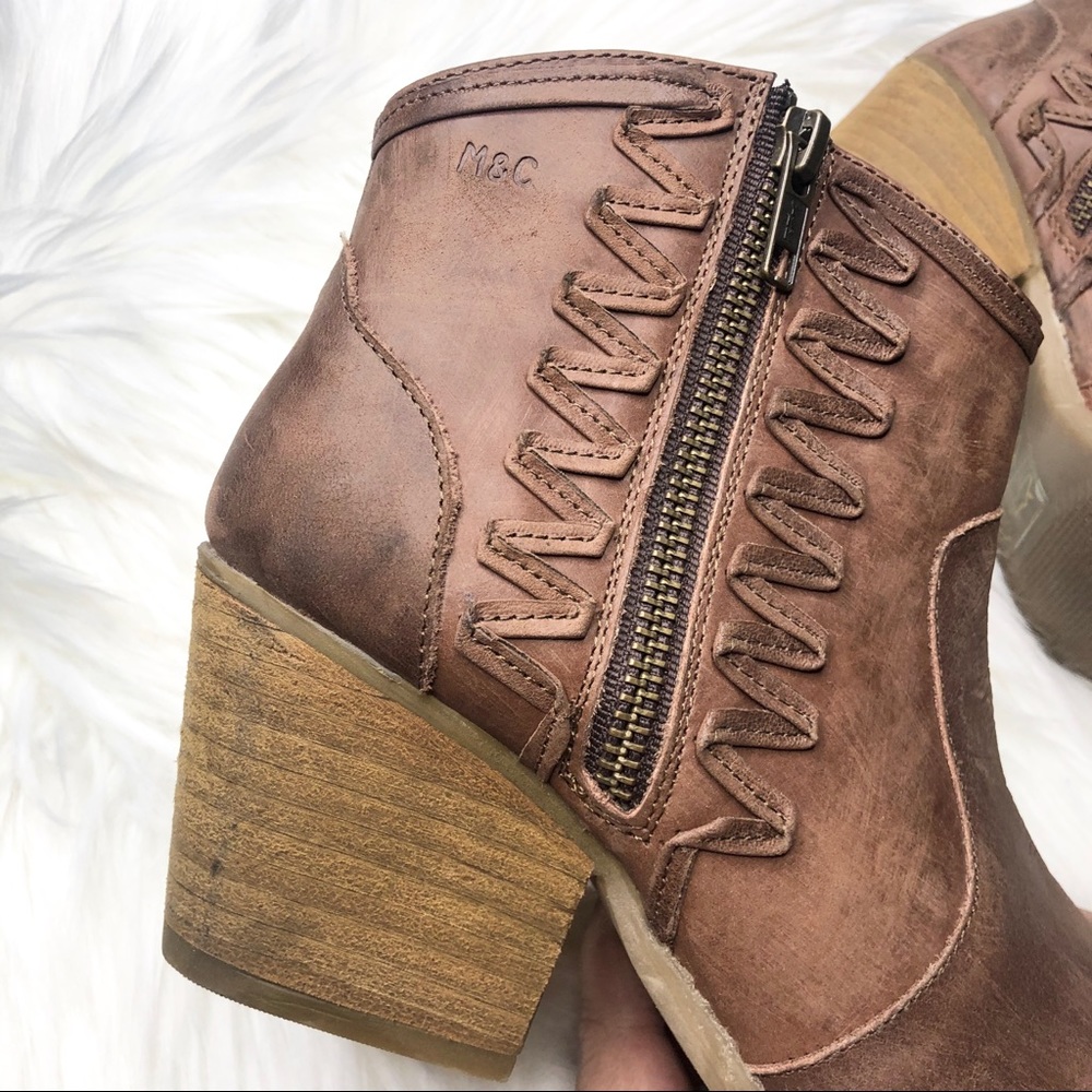Musse & Cloud brown booties size 6